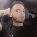 Знакомства: Евгений, 27 лет, Москва