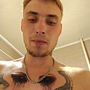 Знакомства: Виталик, 24 года, Могилев