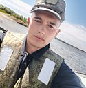 Знакомства: Евгений, 22 года, Старый Оскол