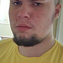 Знакомства: Максим, 18 лет, Черкассы