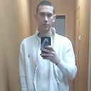 Знакомства: Максим, 21 год, Калининград