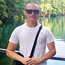 Знакомства: Алик, 31 год, Керчь