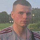 Знакомства: Кирилл, 24 года, Тюмень