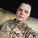 Знакомства: Антон, 24 года, Новоазовск