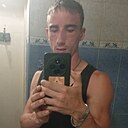 Знакомства: Юрий, 24 года, Искитим