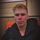 Знакомства: Виталий, 22 года, Белово