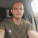 Знакомства: Виталик, 33 года, Мариуполь