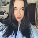 Знакомства: Ксюша, 18 лет, Тверь