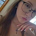 Знакомства: Елизавета, 19 лет, Челябинск