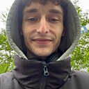 Знакомства: Андрей, 25 лет, Владивосток