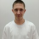 Знакомства: Евгений, 20 лет, Пугачев