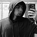 Знакомства: Aram, 21 год, Калининград