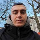 Знакомства: Виталий, 24 года, Киев