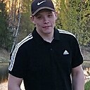 Знакомства: Максим, 23 года, Мирный (Архангельская Область)