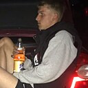 Знакомства: Евгений, 19 лет, Дубровка (Брянская Обл)