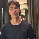Знакомства: Максим, 22 года, Калининград