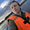 Знакомства: Илья, 29 лет, Москва