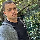 Знакомства: Илья, 31 год, Льгов