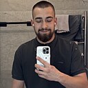 Знакомства: Кирилл, 25 лет, Москва