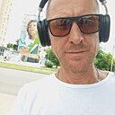Знакомства: Максим, 41 год, Мариуполь