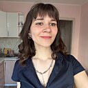Знакомства: Полина, 21 год, Хабаровск