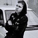 Знакомства: Олег, 19 лет, Менделеевск