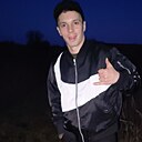 Знакомства: Артём, 37 лет, Алексеевка (Белгородская Обл)