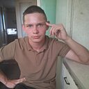 Знакомства: Максим, 19 лет, Рогачев