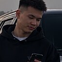 Знакомства: Adam, 21 год, Ош