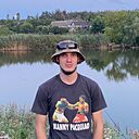 Знакомства: Никита, 22 года, Змиев