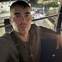 Знакомства: Александр, 35 лет, Усолье-Сибирское
