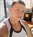 Знакомства: Denis Efimov, 43 года, Саратов