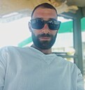 Знакомства: Сурен, 34 года, Междуреченск