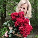 Знакомства: Юлия, 46 лет, Луга