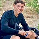Знакомства: Андрей, 29 лет, Актау