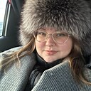 Знакомства: Елена, 28 лет, Нижневартовск