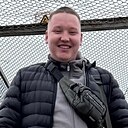 Знакомства: Кирилл, 25 лет, Первомайский