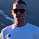 Знакомства: Тёма, 23 года, Петропавловск-Камчатский