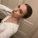 Знакомства: Лиза, 21 год, Москва