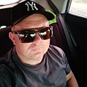 Знакомства: Виктор, 30 лет, Аксу