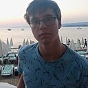 Знакомства: Владимир, 19 лет, Новоуральск