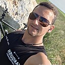 Знакомства: Виктор, 37 лет, Варна