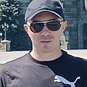 Знакомства: Олег, 33 года, Оренбург