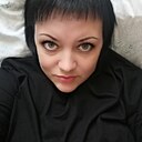 Знакомства: Юлия, 41 год, Екатеринбург