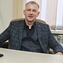 Знакомства: Илья, 34 года, Караганда
