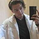 Знакомства: Максим, 24 года, Златоуст