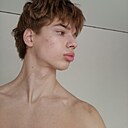 Знакомства: Максим, 19 лет, Новополоцк