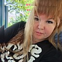 Знакомства: Света, 27 лет, Нижнегорский