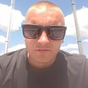 Знакомства: Макс, 21 год, Зерноград