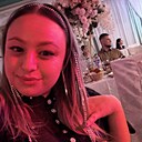 Знакомства: Тамила, 22 года, Судак